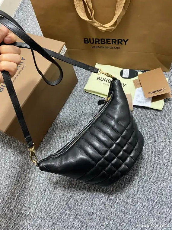 Official FirstBag Ru Crescent Lola Small Bag Quilted BURBERRY Lambskin 0518